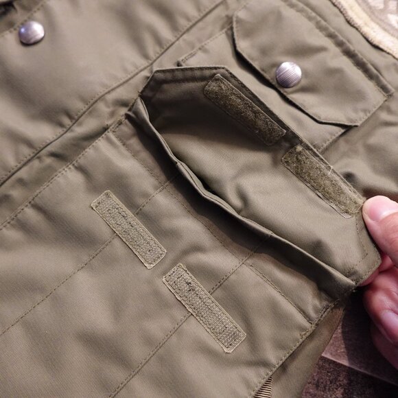 Burton Aztec Print Insulated Snowboard Jacket Women’s XS Olive Green Beige Hood - Picture 11 of 16